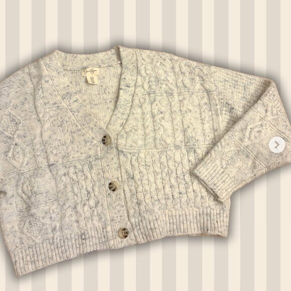 Jessica Simpson Cropped Cable Knit Cardigan - Picture 3 of 5